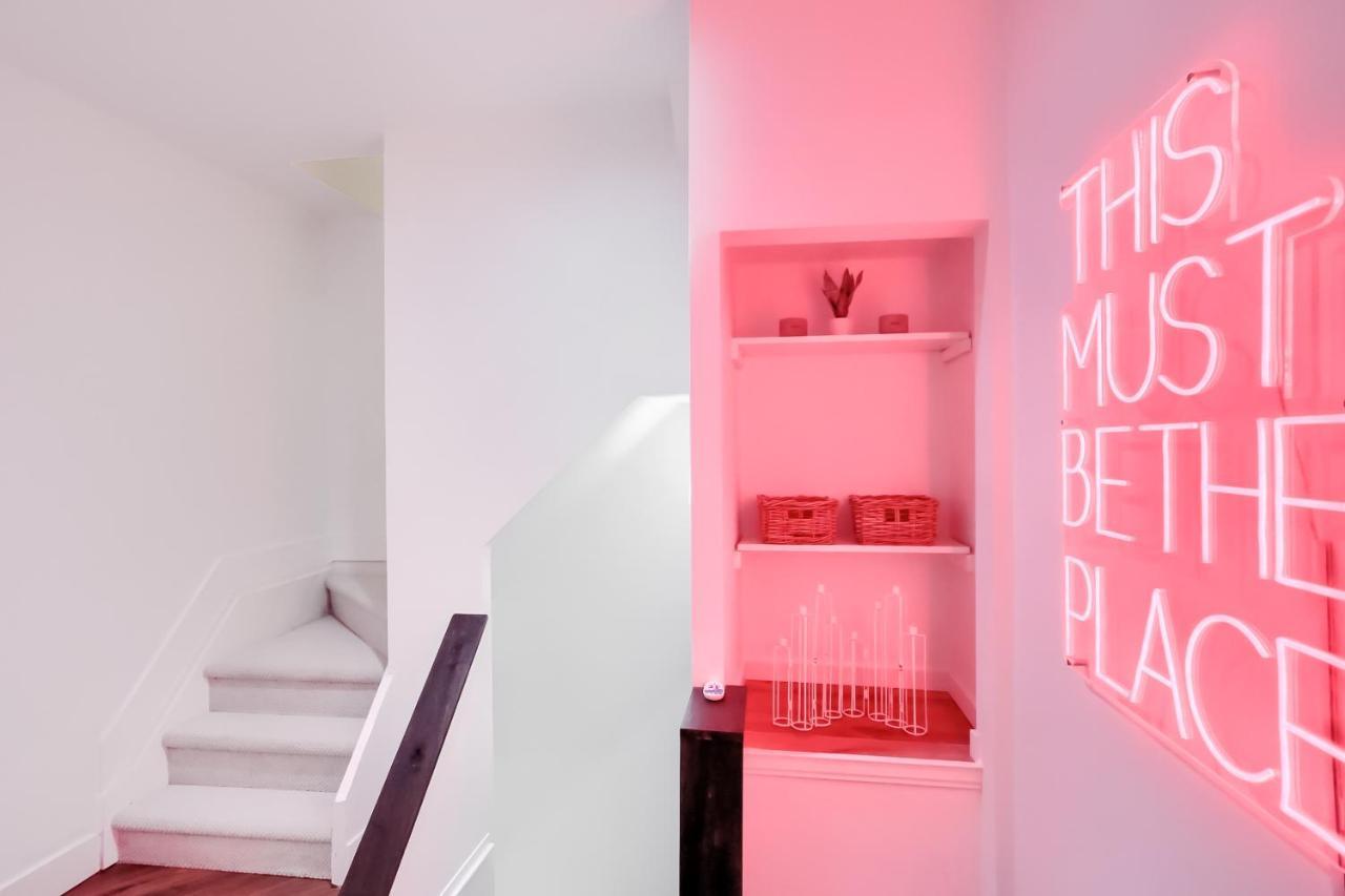 Newly Renovated Victorian Gem Perfect Space For Family Vacations! Pittsburgh Exteriör bild