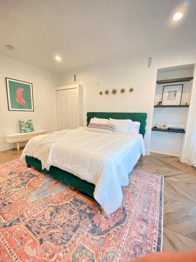 Newly Renovated Victorian Gem Perfect Space For Family Vacations! Pittsburgh Exteriör bild